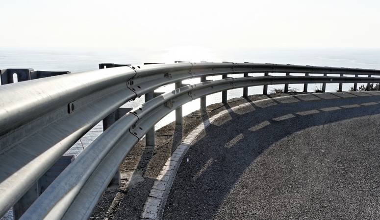 The guardrail approach is a retirement withdrawal strategy that can be an alternative to the 4% rule. 